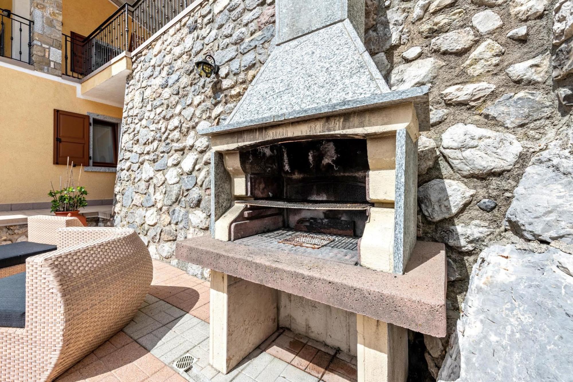 Residence Tatiana Dependance Tremosine Exterior foto